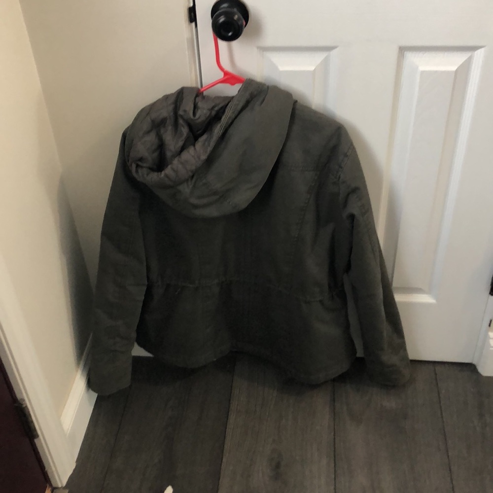 Jacket - Picture 5 of 5